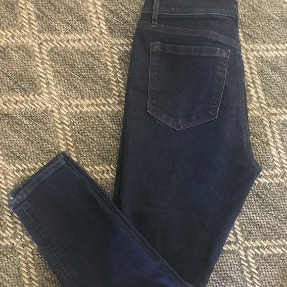 Two Loft Jeans ! - Picture 2 of 2